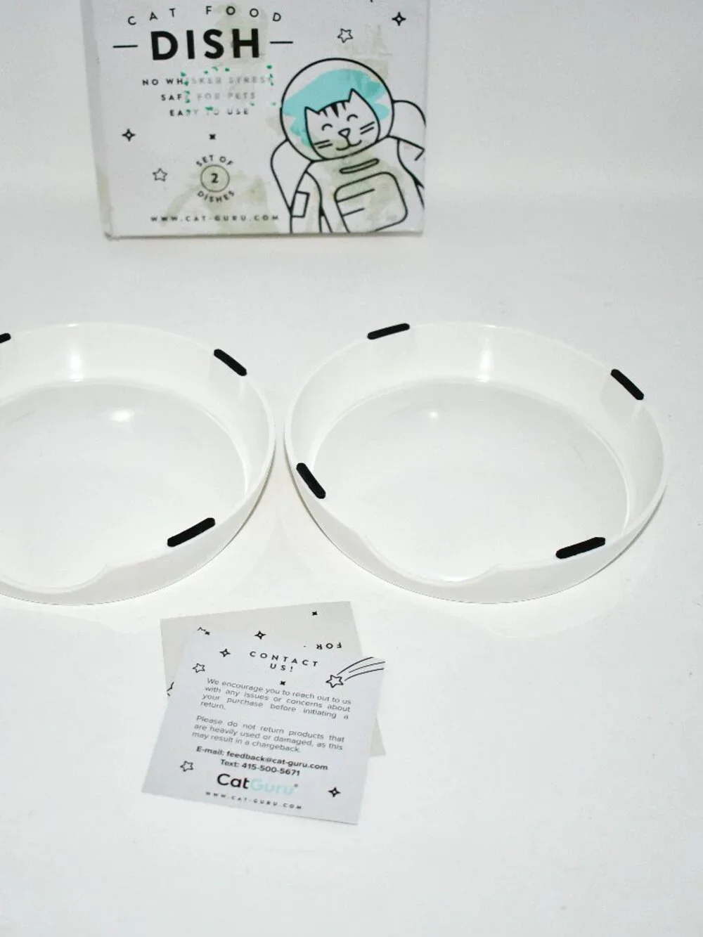 CatGuru Whisker Friendly Cat Bowls, Marshmallow, Set of 2, Melamine, NWT